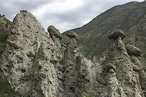 Алтай Долина реки Чулышман Каменные грибы