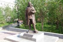 Енисейский край Норильск Памятник Николаю Николаевичу Урванцеву