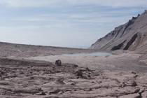 Камчатка Вулкан Шивелуч. Извержение и до него Вид на водоём