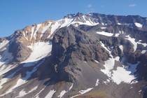 Камчатка Долина гейзеров, кальдера вулкана Узон и путь к ним по воздуху Пролетая вдоль склона вулкана