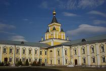 Подмосковье Дзержинский. Николо-Угрешский монастырь Скорбященская церковь