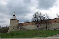 Западная стена и Караульная башня