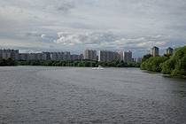 Москва По реке Москве cнизу вверх через город Москву Строгино