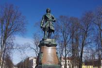 Памятник Петру Первому, основателю Кронштадта