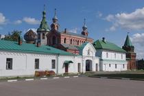 Северо-Запад Первая столица Руси и её окрестности Вход в Никольский мужской монастырь