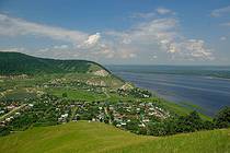 Вид на прибрежную часть Ширяево с Монастырской горы